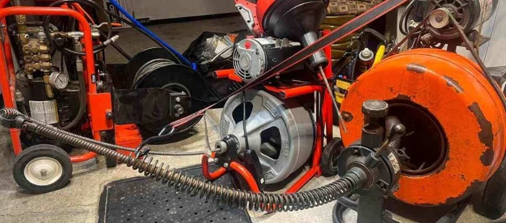 Équipe professionnelle AAA Complete Drainage à Montréal