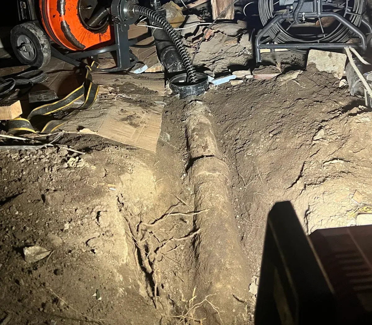 Truck and cleaning equipment set up before a main sewer line intervention